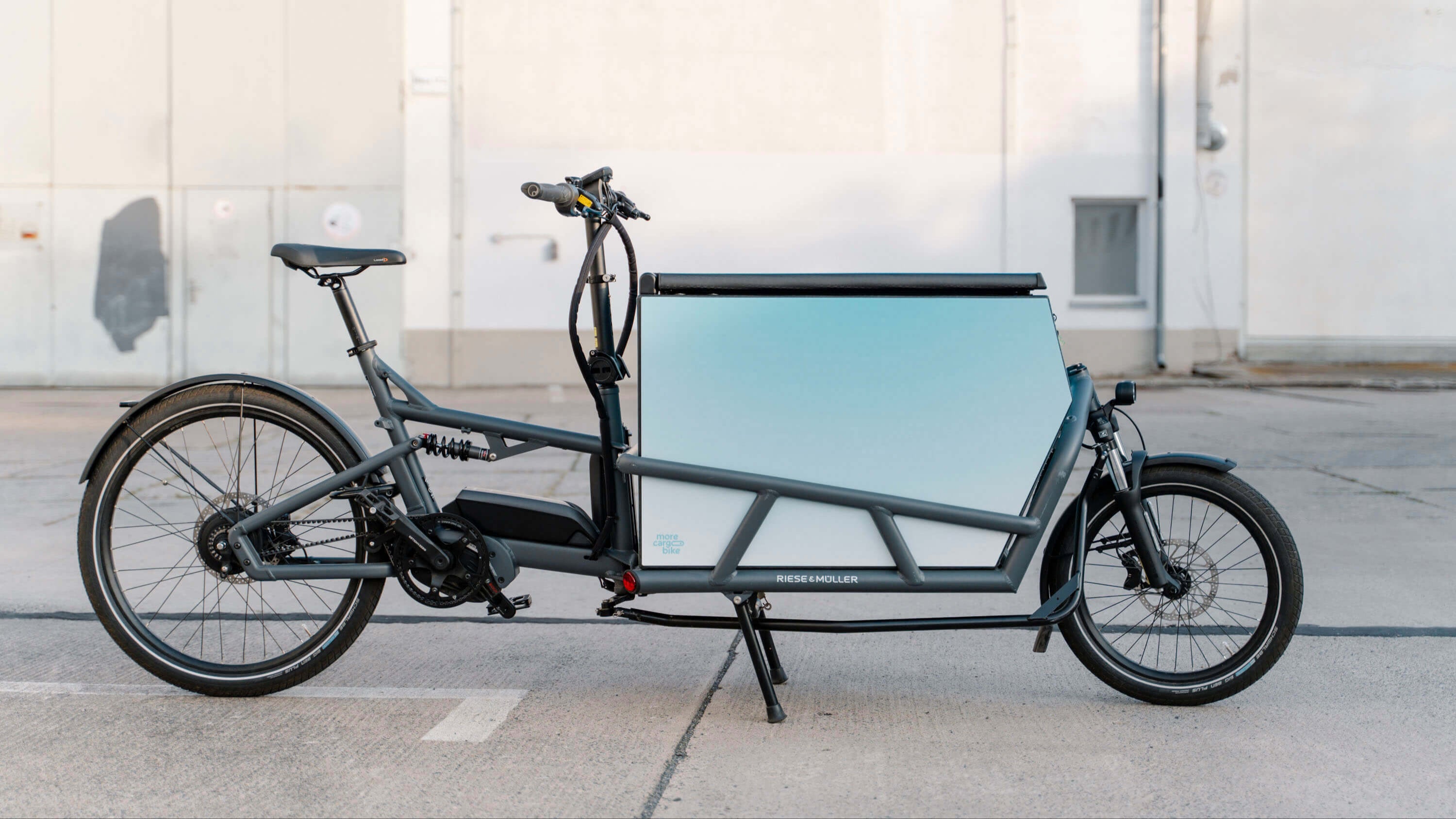 The MORE CARGOBOX for the Riese Müller Load 75 – MORE Cargobike