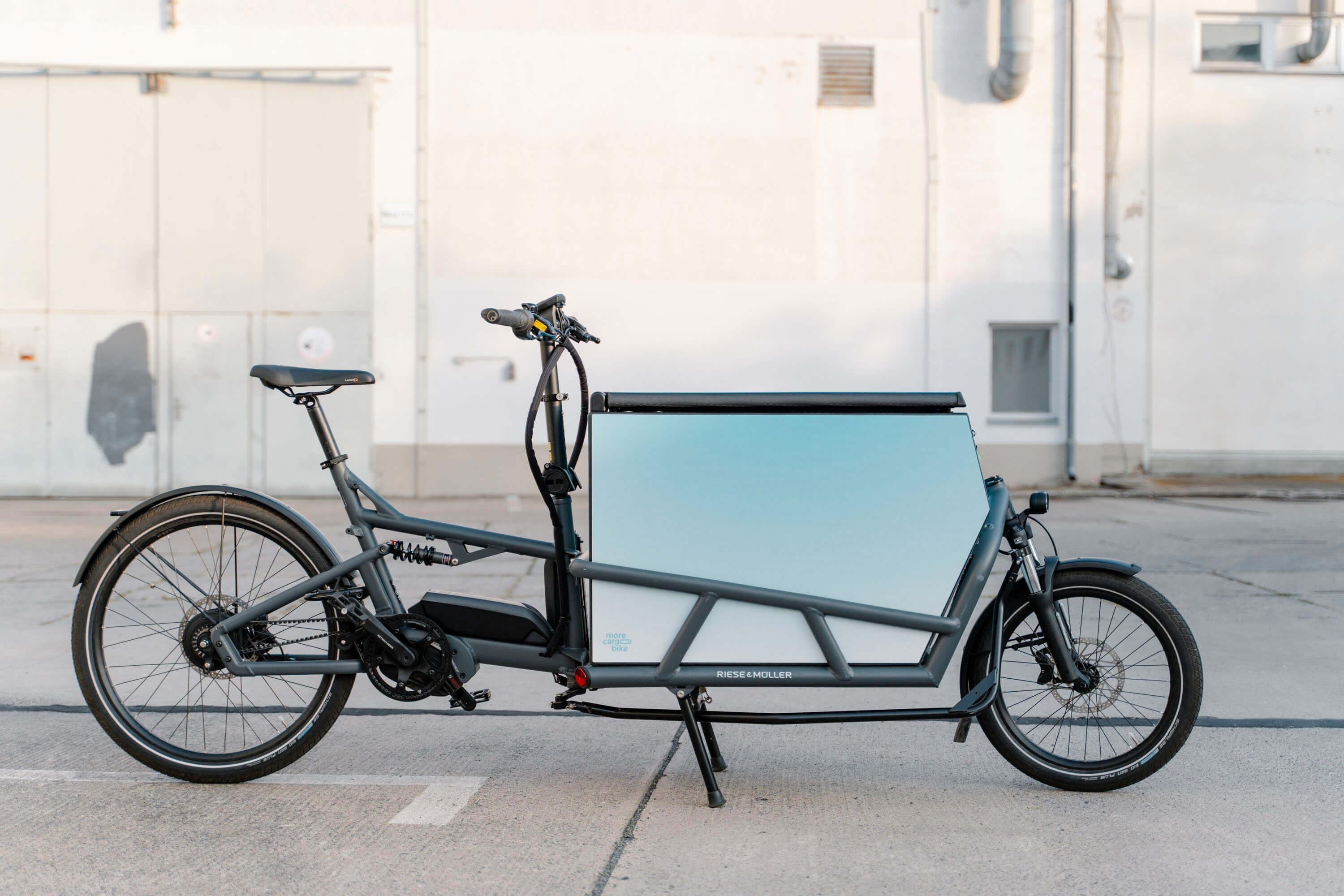 Das Physiotherapeuten Lastenrad Riese Müller Load 75 mit BOX