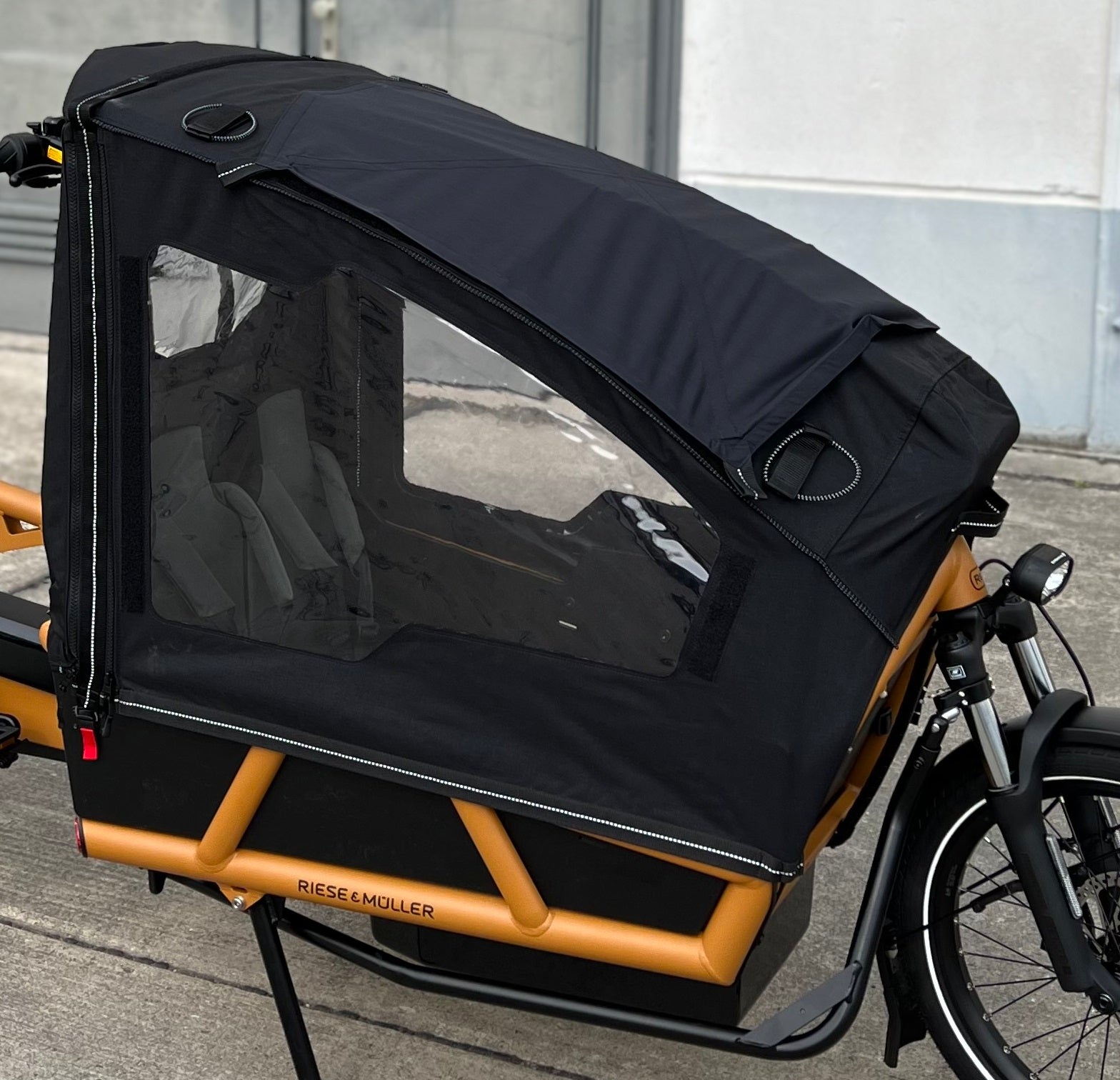 Riese Müller children's canopy weather protection for the Load